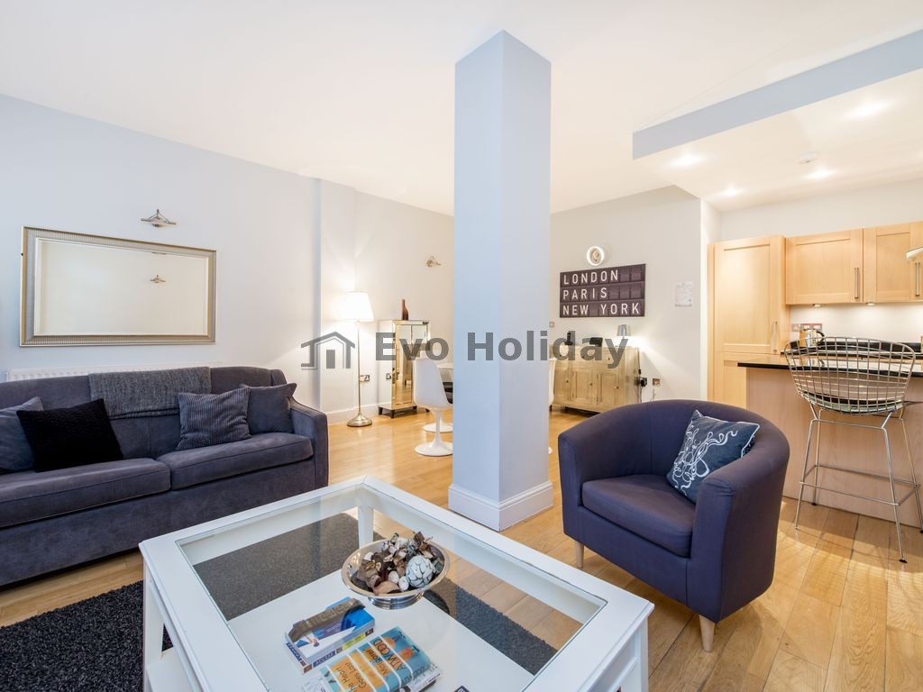 2 bedroom 2 bath House in Covent Garden