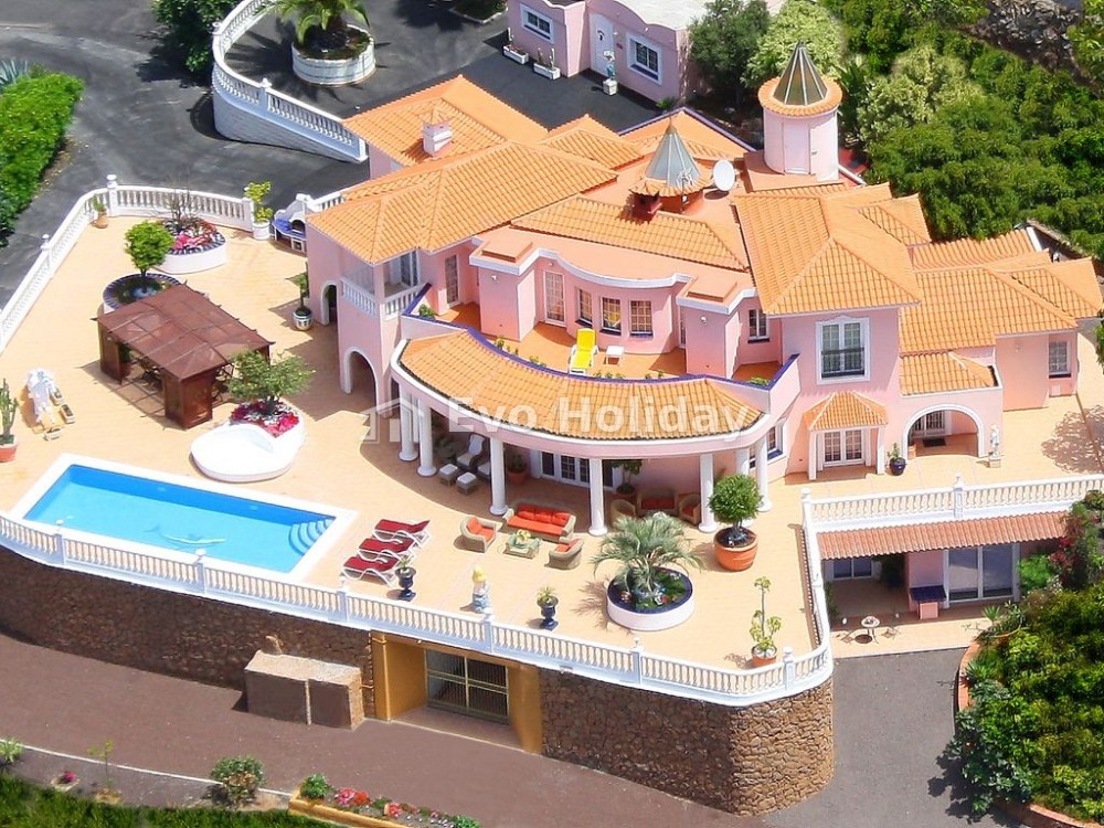 Villa Aten