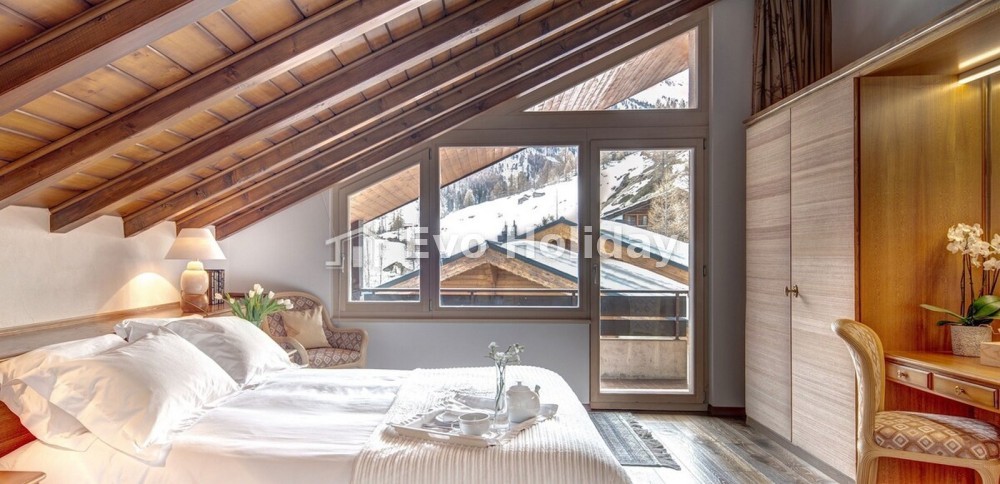 3 En-suite Bedrooms - Luxury Loft