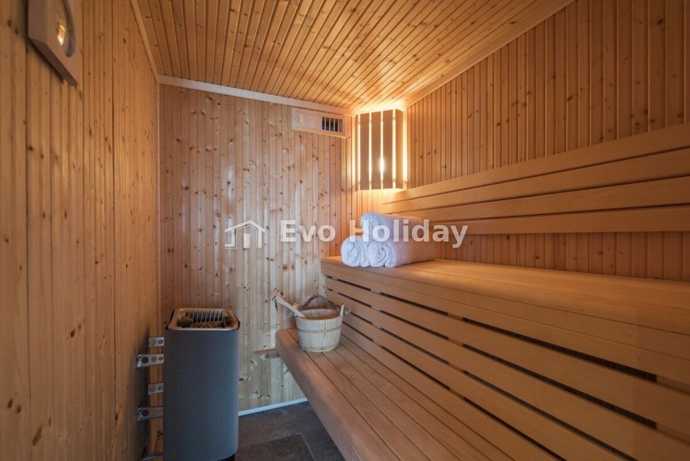 Luxury Chalet with Outstanding Views