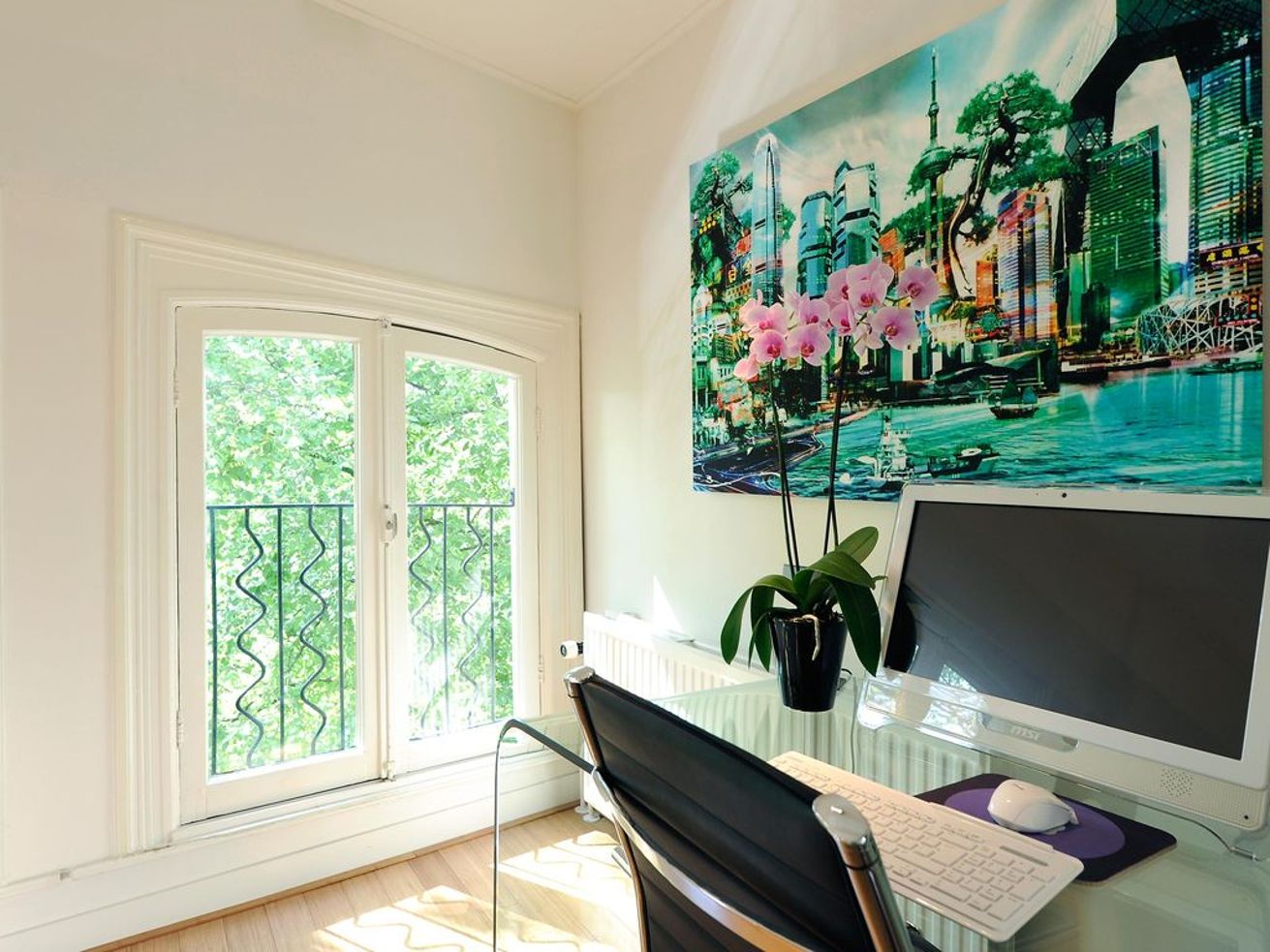 2 bedroom luxury design apartment in the center of Amsterdam