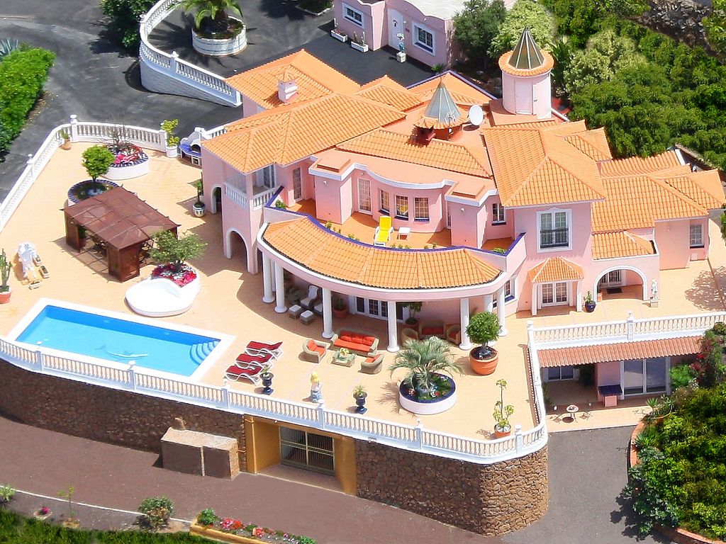 Villa Aten