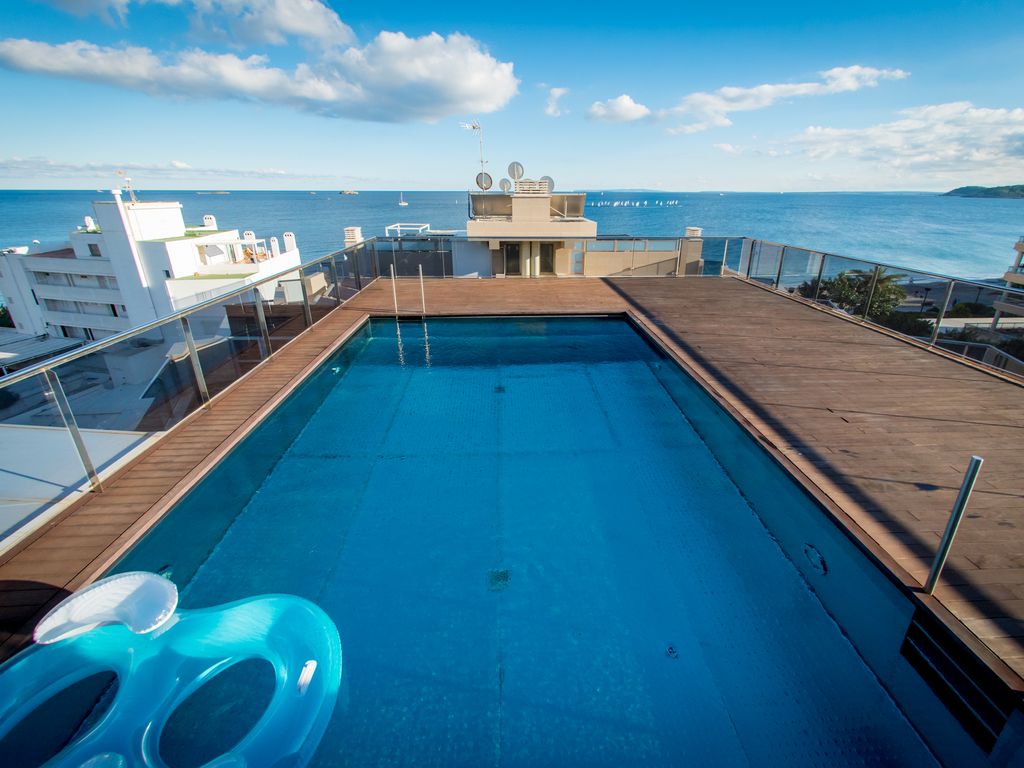 EXCLUSIVE APARTMENT IBIZA BEACH WITH 3 BEDROOMS, 6 PERS