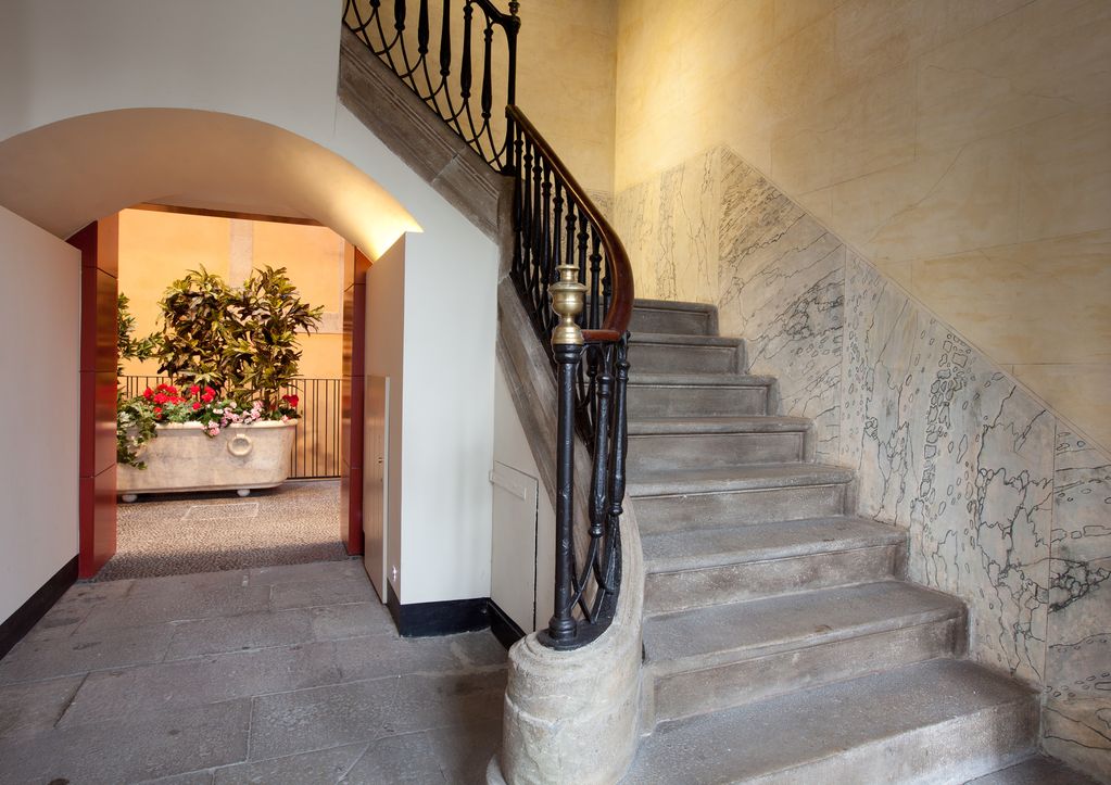Condal apartment - city views and fully equipped