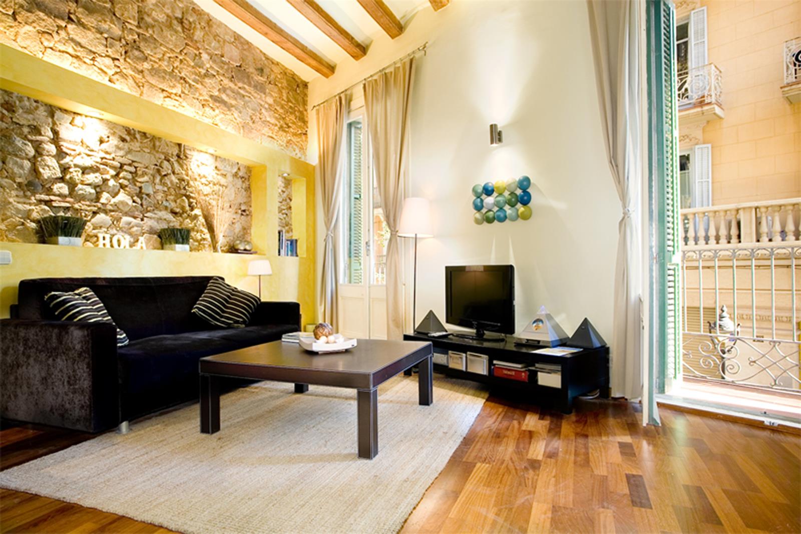 Picasso Apartment